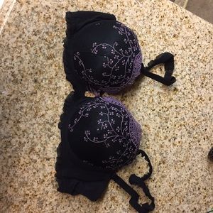 Adore Me 36B underwire bra
